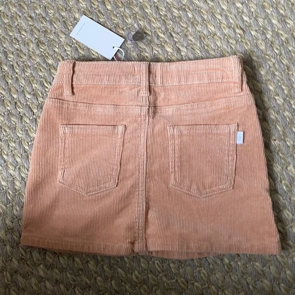 JAMIE Kay skirt 5Y - Picture 2 of 3